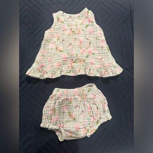 Stitchy fish swing back diaper set